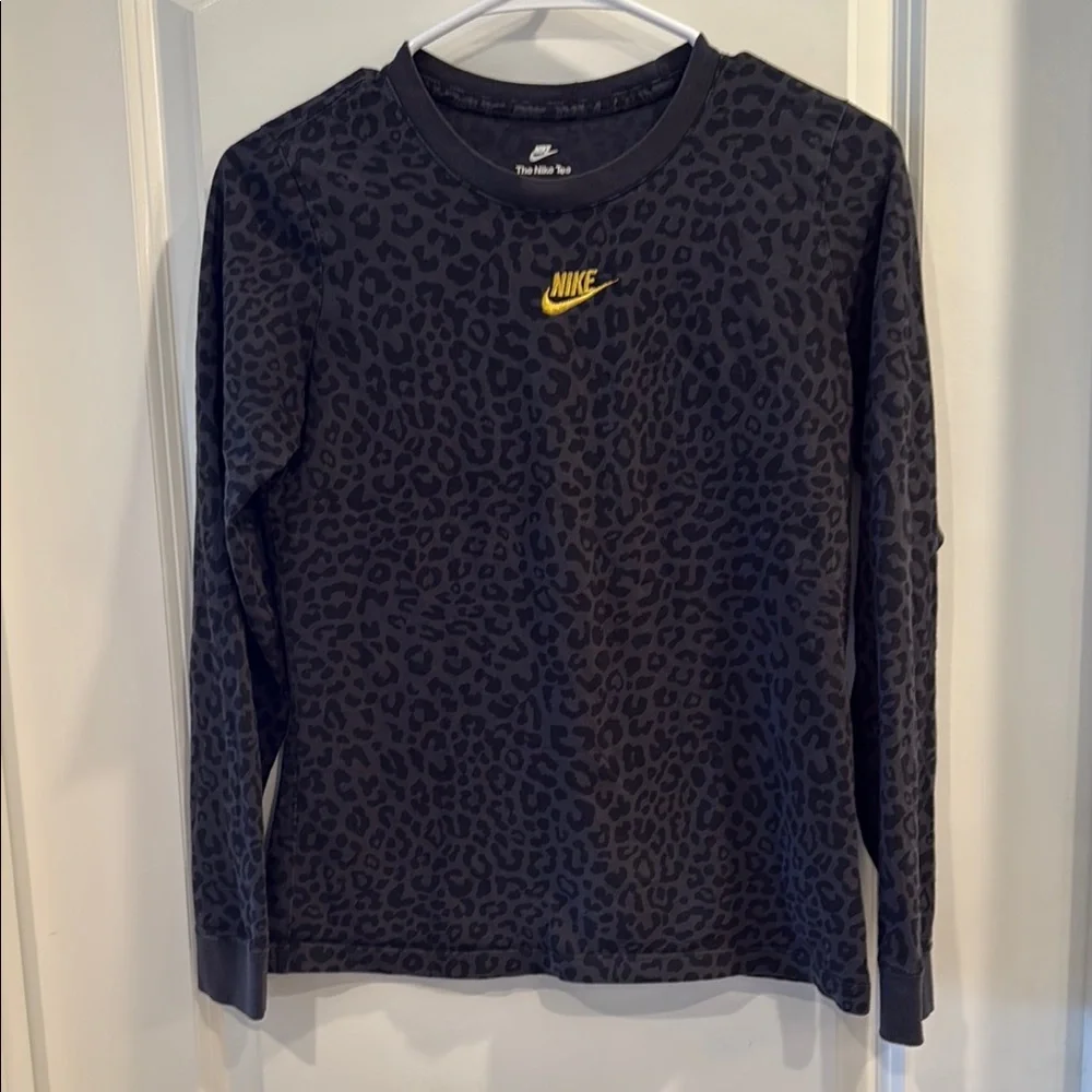 The Nike Tee🤩 Long Sleeve🤩100% Cotton!